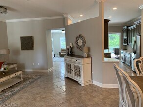 6247 Ashwood Ln in Naples, FL - Foto de edificio - Building Photo