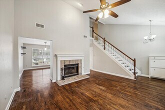 3315 Kings Mountain Dr in Houston, TX - Building Photo - Building Photo