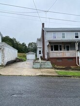 16 Andrewsville St in Lansford, PA - Building Photo - Building Photo