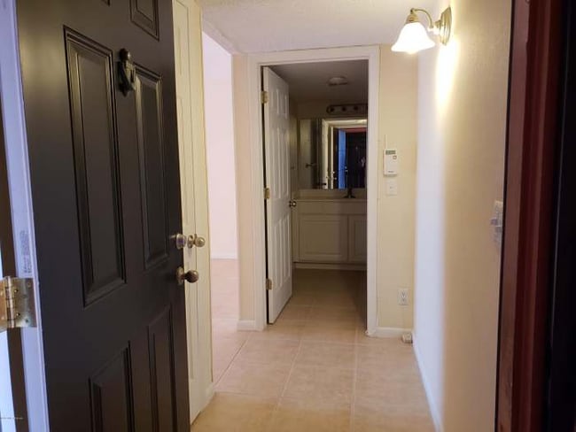 property at 3401 Townsend Blvd