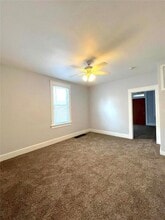 1002 Freeburg Ave in Belleville, IL - Building Photo - Building Photo