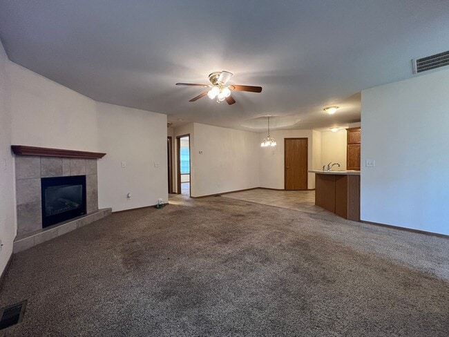 1267 Pinhook Dr in Nixa, MO - Building Photo - Building Photo
