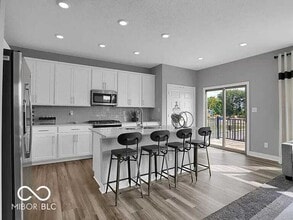 13457 Carlsbad Pl in Fishers, IN - Building Photo - Building Photo