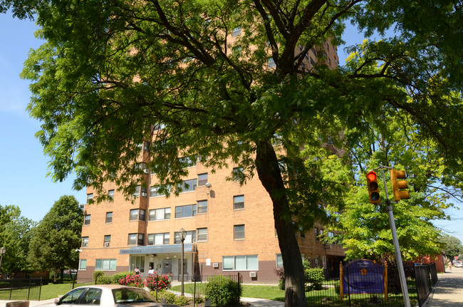 Harrison Plaza in Philadelphia, PA - Building Photo - Building Photo