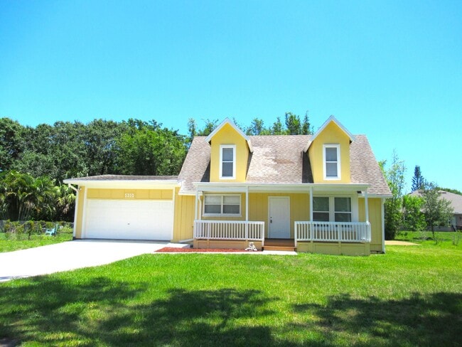 property at 5310 Palm Dr