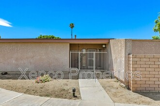 74192 Catalina Way in Palm Desert, CA - Foto de edificio - Building Photo