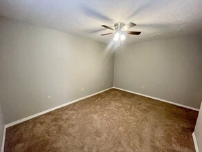 581 Dexter Dr in Flowood, MS - Building Photo - Building Photo