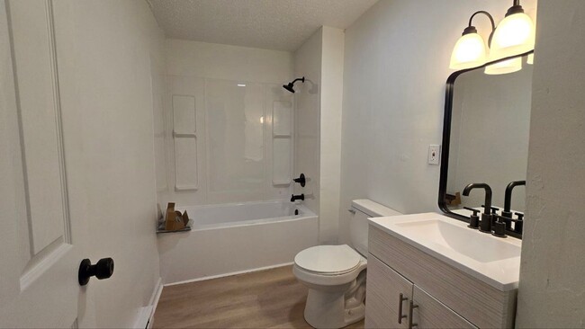 502 W 23rd St in Lorain, OH - Building Photo - Building Photo