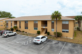 Shady Dell Condos in Melbourne, FL - Building Photo - Building Photo