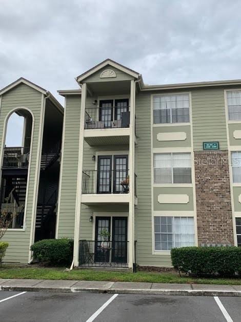 property at 2550 N Alafaya Trail