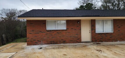134 Ash St in Buena Vista, GA - Building Photo - Building Photo