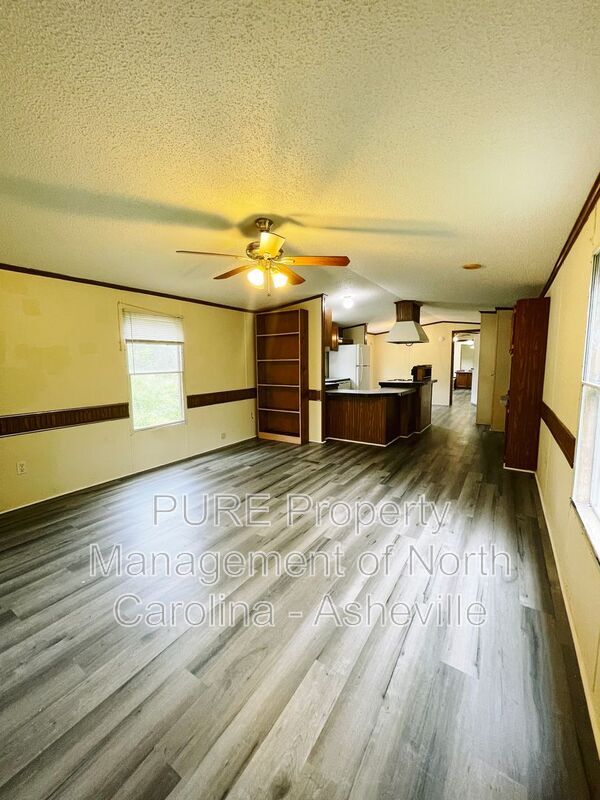 61 Page Dr in Alexander, NC - Building Photo - Building Photo