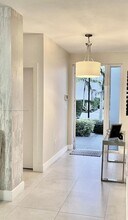 6846 NW 103rd Ave in Doral, FL - Building Photo - Building Photo