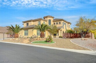 4732 Madrid Ridge Ct in Las Vegas, NV - Building Photo - Building Photo