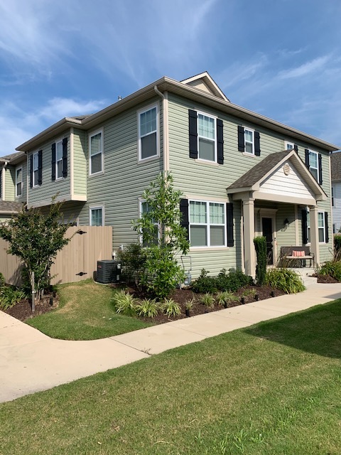 1652 Halesworth Ln in Virginia Beach, VA - Building Photo - Building Photo