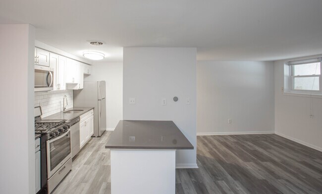Andorra Point in Philadelphia, PA - Foto de edificio - Interior Photo