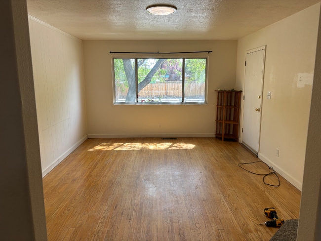 property at 660 Ruth St