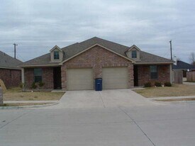 256 Wyndham Meadows Way in Wylie, TX - Building Photo