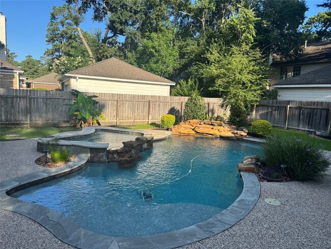 property at 27 W Rumple Creek Pl
