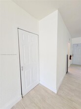 483 NW 84th Ln in Miami, FL - Building Photo - Building Photo