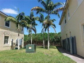 2903 SE 17th Ave in Homestead, FL - Building Photo - Building Photo