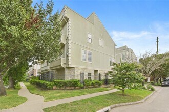 4501 Crawford St in Houston, TX - Building Photo - Building Photo