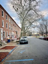 919 Gray St in New Castle, DE - Building Photo