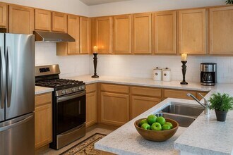 338 Sir Phillips Dr in Davenport, FL - Building Photo - Building Photo