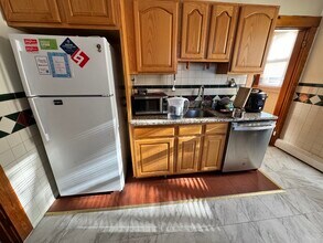 132 Glenville Ave, Unit 2 in Boston, MA - Foto de edificio - Building Photo