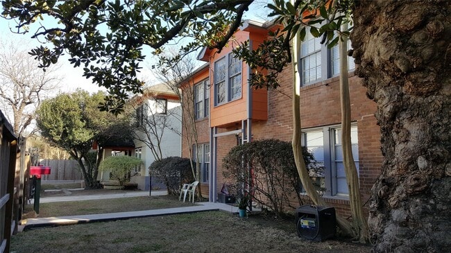 1849 Colquitt St in Houston, TX - Building Photo - Building Photo