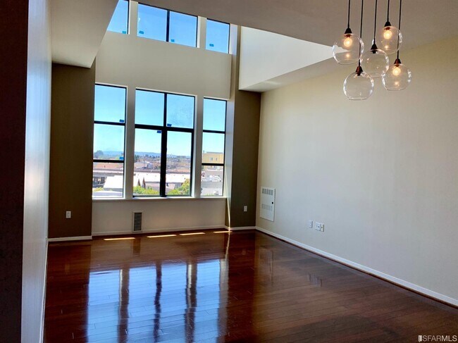 3801 San Pablo Ave-Unit -409 in Emeryville, CA - Building Photo - Building Photo