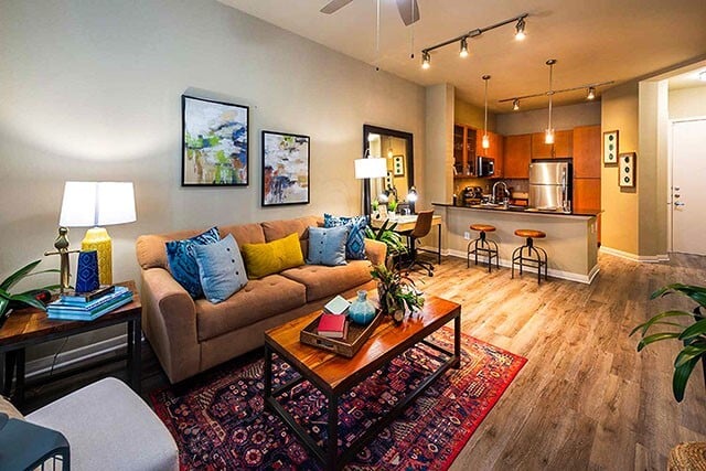 property at 5455 Richmond Ave.