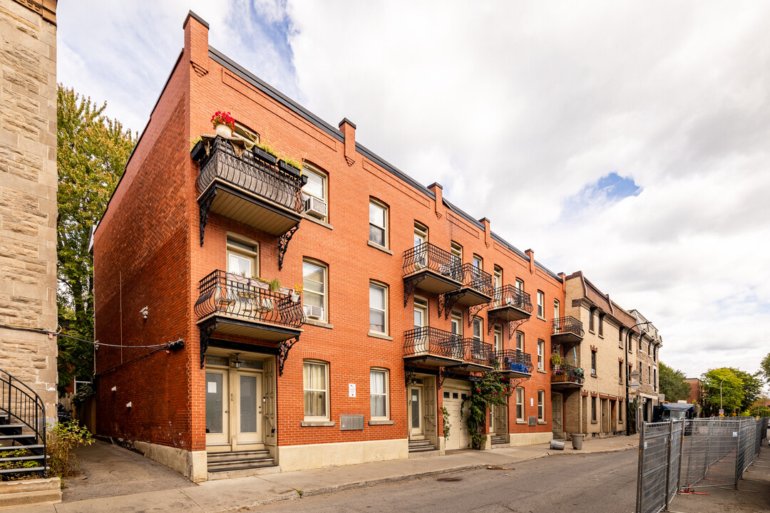 1169-1191 Cartier Rue in Montréal, QC - Building Photo