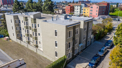 547 24th St in Oakland, CA - Building Photo - Building Photo