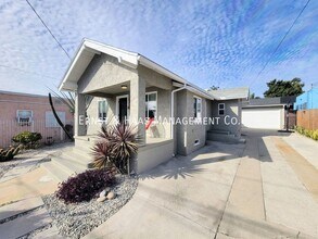 3041 E Spaulding St in Long Beach, CA - Building Photo - Building Photo