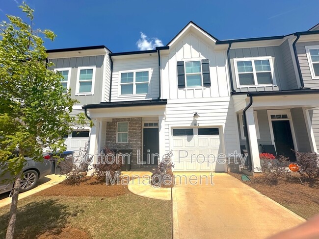 property at 9542 Munsing Dr