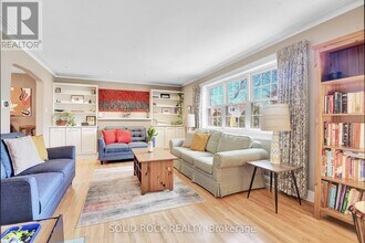 137 Southern Dr in Ottawa, ON - Building Photo - Building Photo