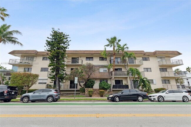 property at 950 Euclid Ave