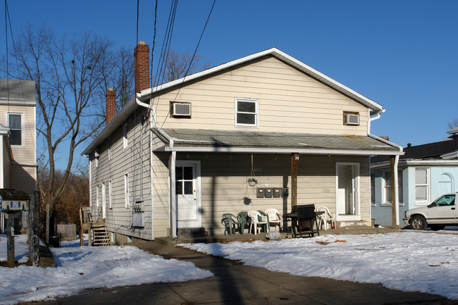 124 Vernon Ave in Louisville, KY - Foto de edificio - Building Photo