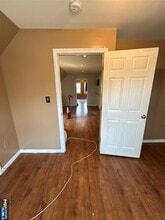 220 S Burnet St in East Orange, NJ - Building Photo - Building Photo