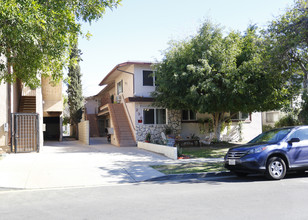 230 N Belmont St in Glendale, CA - Foto de edificio - Primary Photo