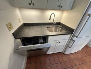 31 Branch in Boston, MA - Foto de edificio - Building Photo