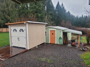 22153 S Dans Ave in Beavercreek, OR - Building Photo - Building Photo