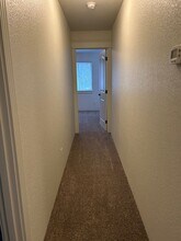 3284 Bursell Rd in Central Point, OR - Building Photo - Building Photo