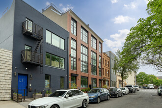 173 Bayard St in Brooklyn, NY - Foto de edificio - Building Photo