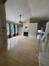 4 Stonehouse Ct in Greensboro, NC - Building Photo - Building Photo