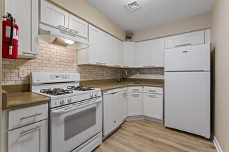 1 Central Ave in Atlantic Highlands, NJ - Building Photo - Building Photo