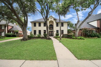 2405 Guilbeau Ln in Seabrook, TX - Building Photo - Building Photo