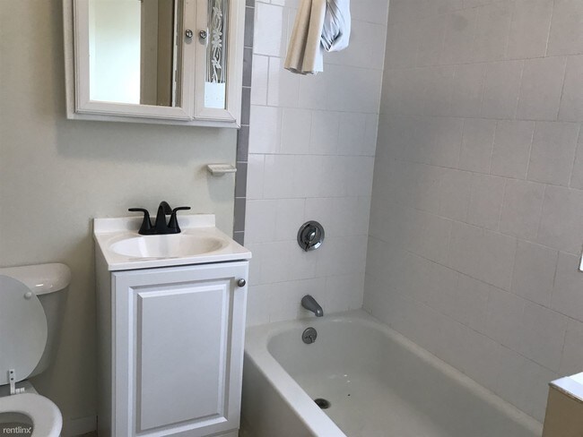 165 Hemenway St-Unit -# 14IG in Boston, MA - Building Photo - Building Photo