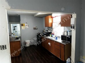 221 N 17th St in Kansas City, KS - Building Photo - Building Photo